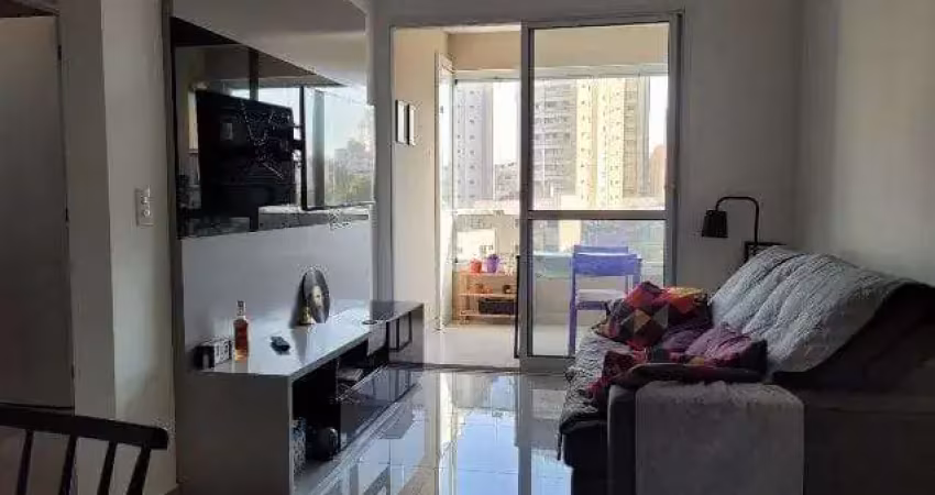 Apartamento de 2 quartos sendo 1 suite no bairro vila seixas.