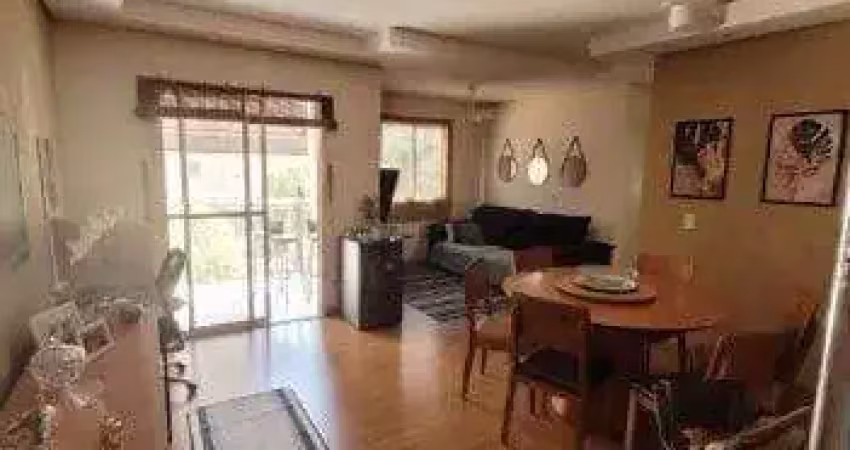 Apartamento de 2 quartos sendo 1 suite  completo em armários.