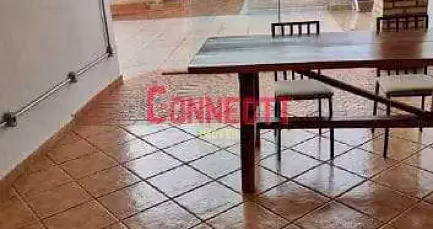 Casa de 3 quartos sendo 1 suite 2 vagas  churrasqueira no parque bandeirantes.
