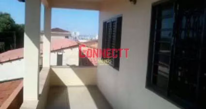 Casa sobrado com salão ne parte inferior no bairro ipiranga.