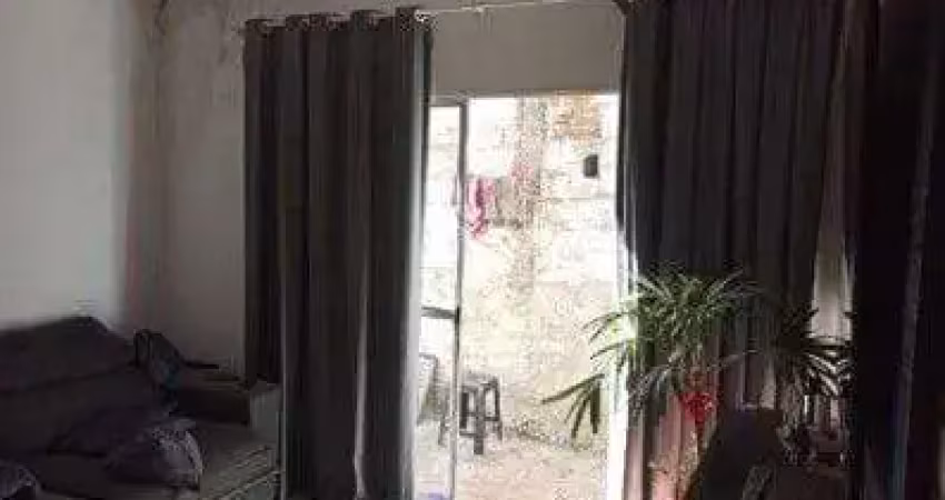 Casa de 3 quartos 1 vaga no bairro jardim marchesi.