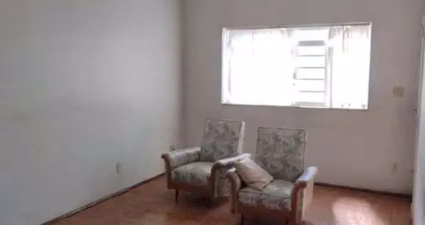 Casa com 3 quartos de 306m² com edícula no bairro ipiranga
