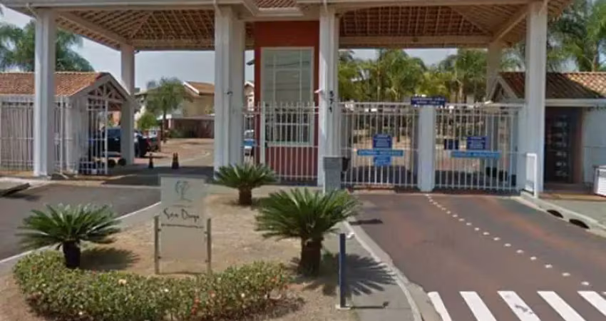 Casa em condomíno com 3 quartos sendo 2 suites no bairro jardim botânico.