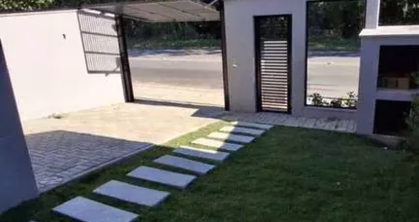 Casa com 2 quartos à venda na Rua João Januário Ayroso, 4132, São Luís, Jaraguá do Sul