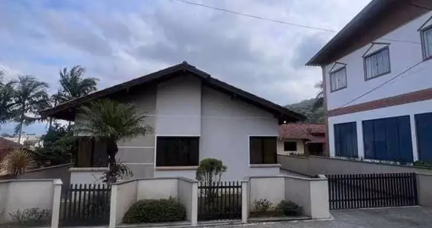 Casa com 3 quartos à venda na Rua Bom Pastor, 100, Avaí, Guaramirim
