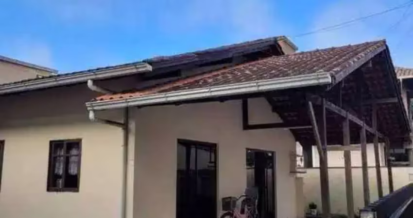 Casa com 2 quartos à venda em Imigrantes, Guaramirim 