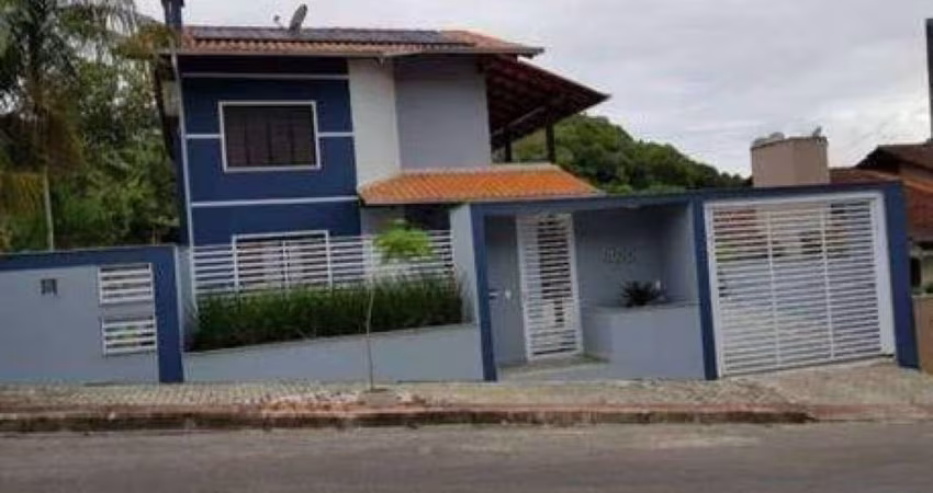 Casa em Jaraguá-18