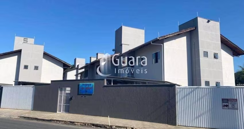 Apartamento em Ilha da figueira / Guaramirim