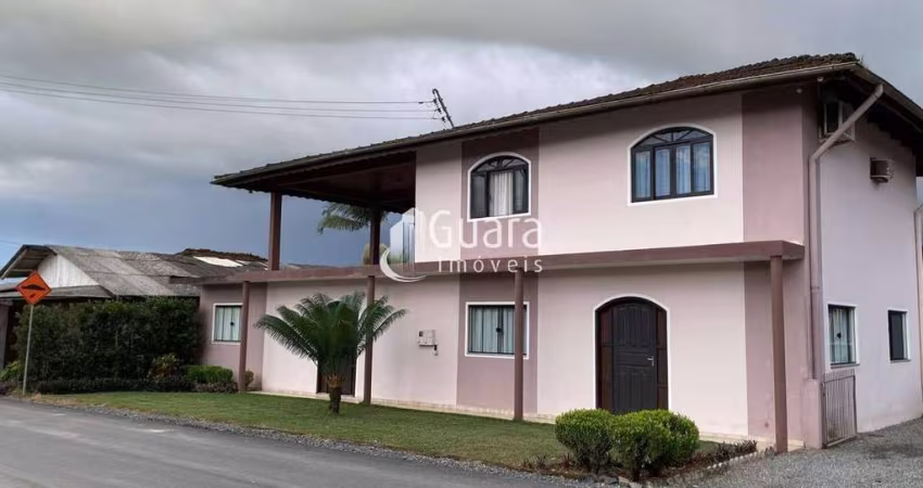 Casa em Poço grande / Guaramirim