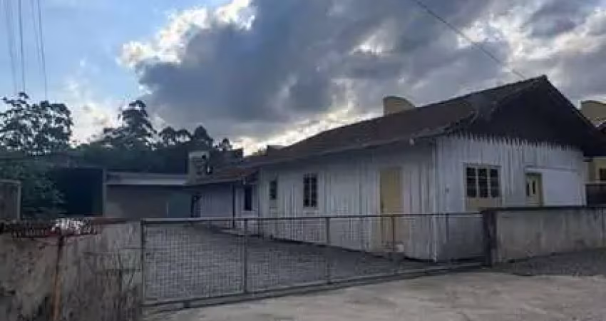 Terreno à venda na Maurito joão, 114, Ilha da Figueira, Guaramirim
