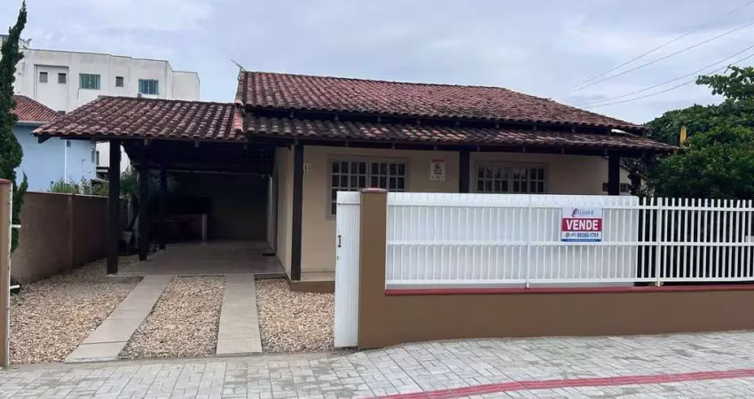 Casa com 3 quartos à venda na Alfredo Tavares, 321, Itajubá, Barra Velha