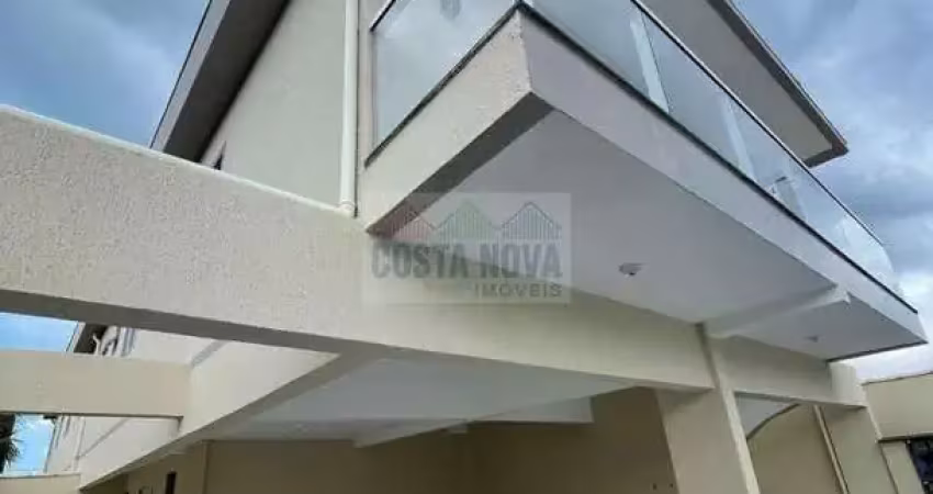 Casa charmosa em condomínio fechado na praia grande, 2 quartos, 1 banheiro, 1 vaga, sala, varanda