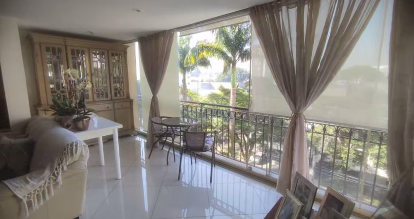 Apartamento com 2 Suítes à Venda no Planalto Paulista.