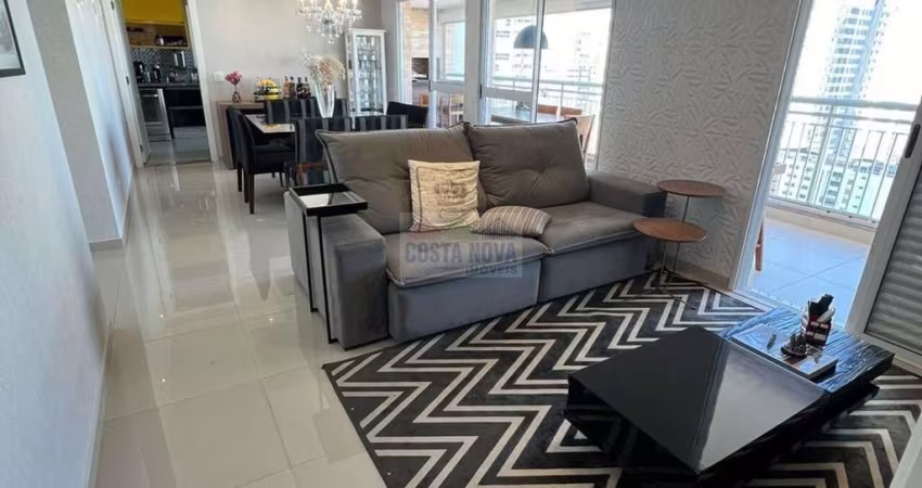 Vende se apartamento de 03 suítes no Gonzaga, em Santos, lazer total