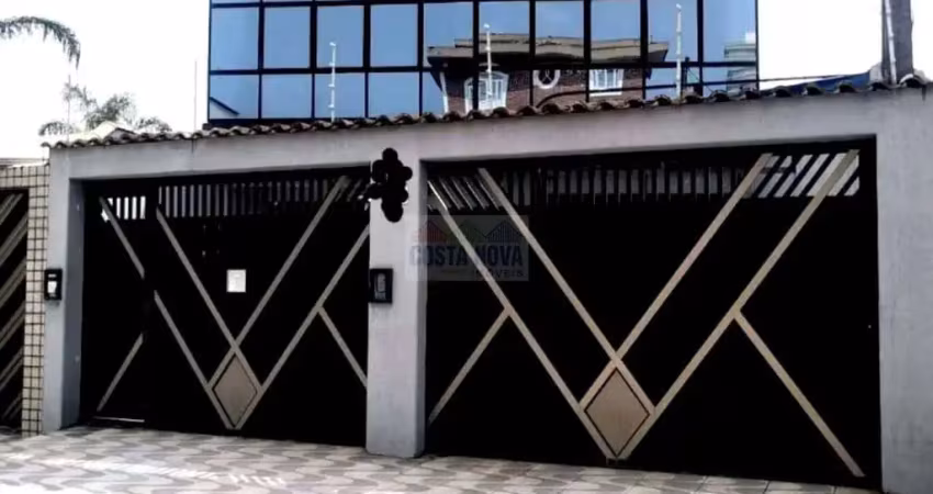 Imóvel comercial para locação. 8 quartos, 5 suítes e 6 vagas no bairro boqueirão