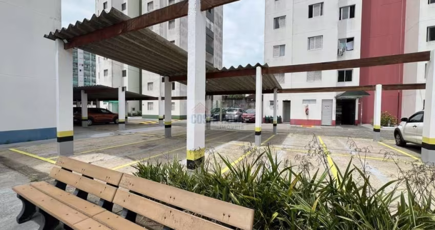 Apartamento térreo, 2 quartos, 1 banheiro, 1 vaga de garagem no bairro Canto do Forte