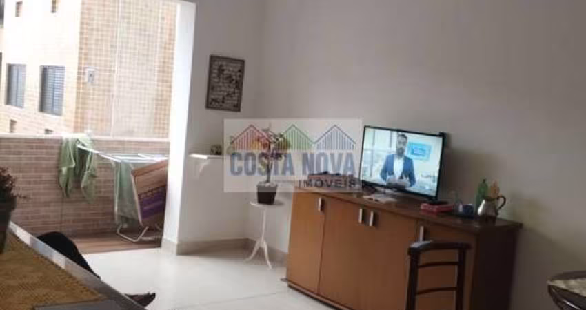 Apartamento no Caiçara a 50 metros do mar