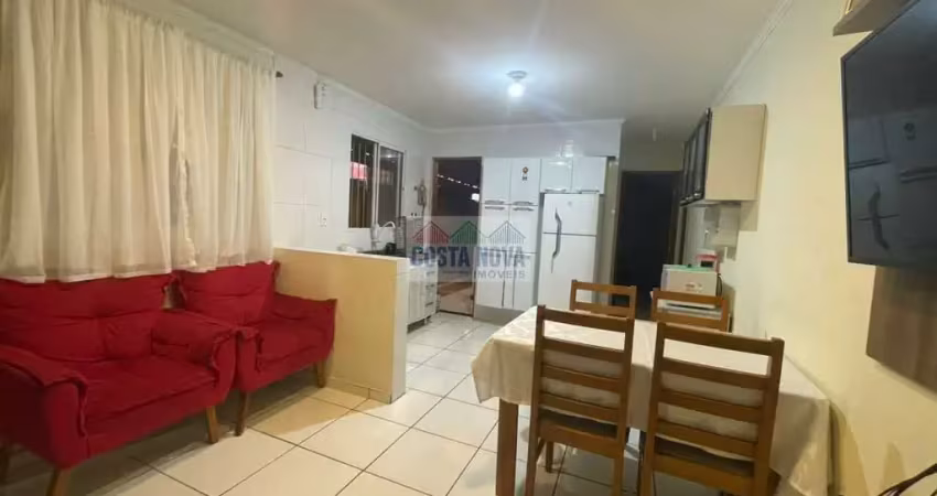 Casa com 2 quartos à venda na Rua Afonso D'Escragnolle Taunay, --, Balneário Esmeralda, Praia Grande