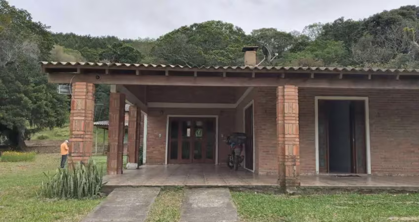 Sítio com 3 dormitórios para alugar por r$ 2.800,00/mês - itapuã - viamão/rs