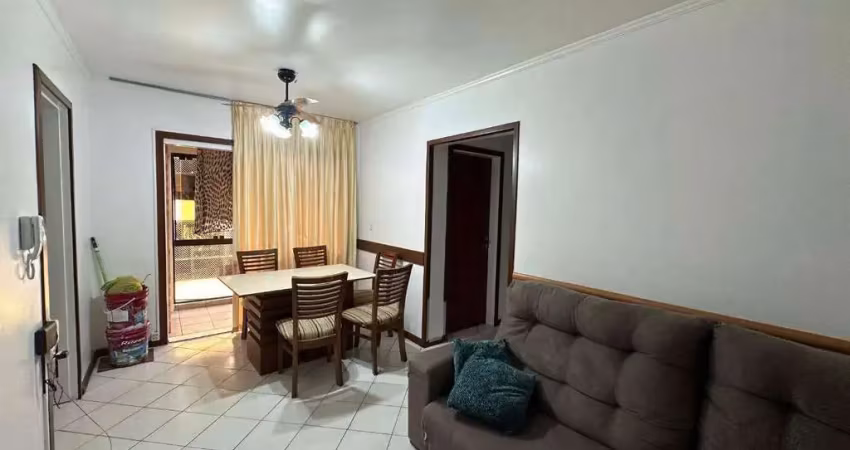 Apartamento com 3 dormitórios para alugar, 70 m² por R$ 2.503,00/mês - Cavalhada - Porto Alegre/RS