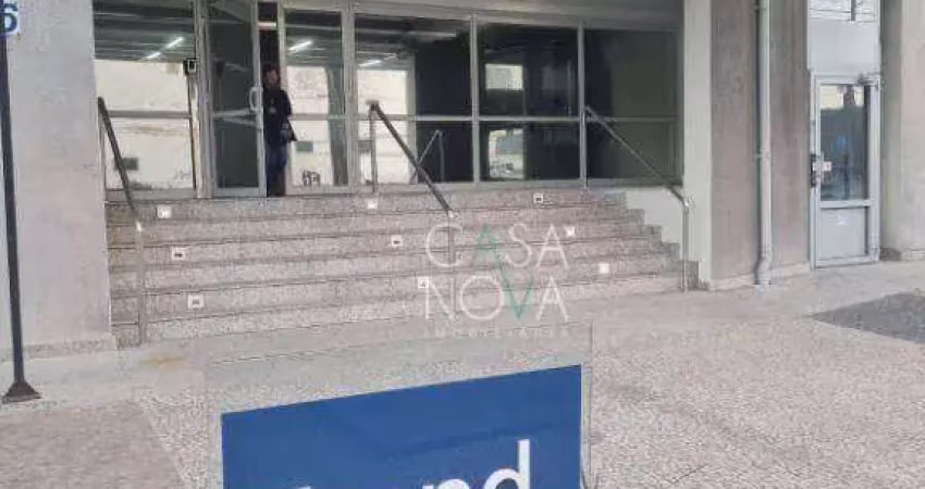 Sala comercial com 1 sala à venda na Rua Silva Jardim, Vila Mathias, Santos