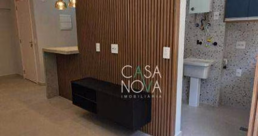 Apartamento com 2 dormitórios à venda, 63 m² por R$ 752.000,00 - Marapé - Santos/SP