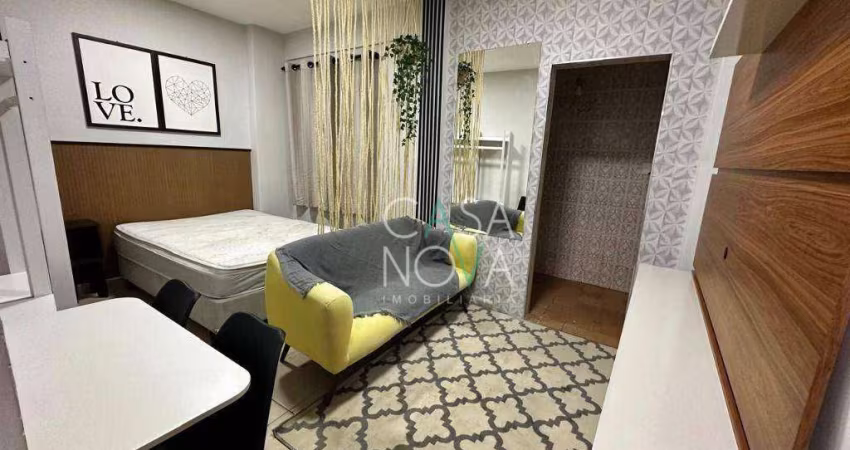 Kitnet com 1 dormitório para alugar, 31 m² por R$ 2.200/mês - Embaré - Santos/SP
