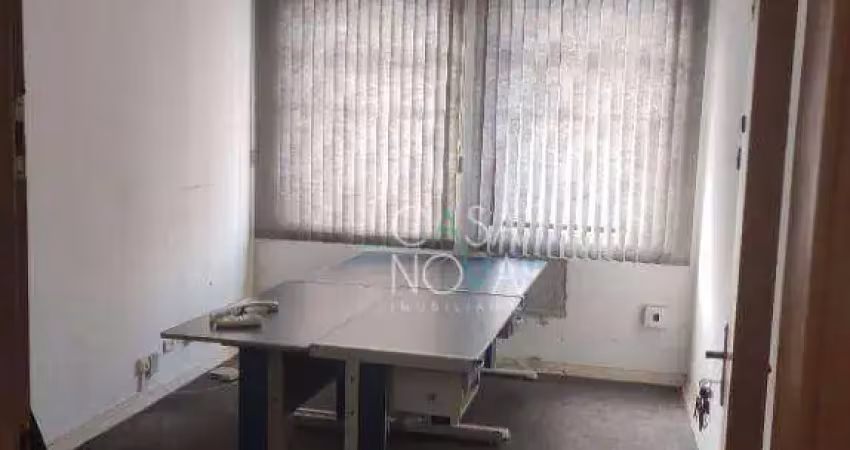 Sala comercial com 1 sala para alugar na Rua Amador Bueno, Centro, Santos