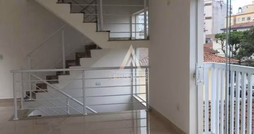 Casa Sobreposta Alta Nova para venda ou Aluguel com 380m² na Aparecida em Santos