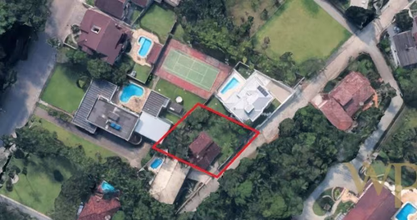 Terreno à venda na Rua Alfredo Dietrich, 256, Atiradores, Joinville