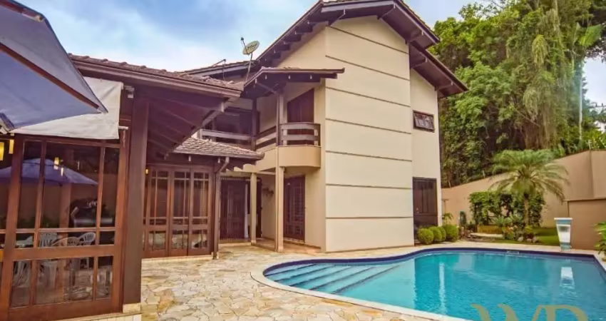 Casa com 5 quartos à venda na Rua Alvarenga Peixoto, 661, América, Joinville