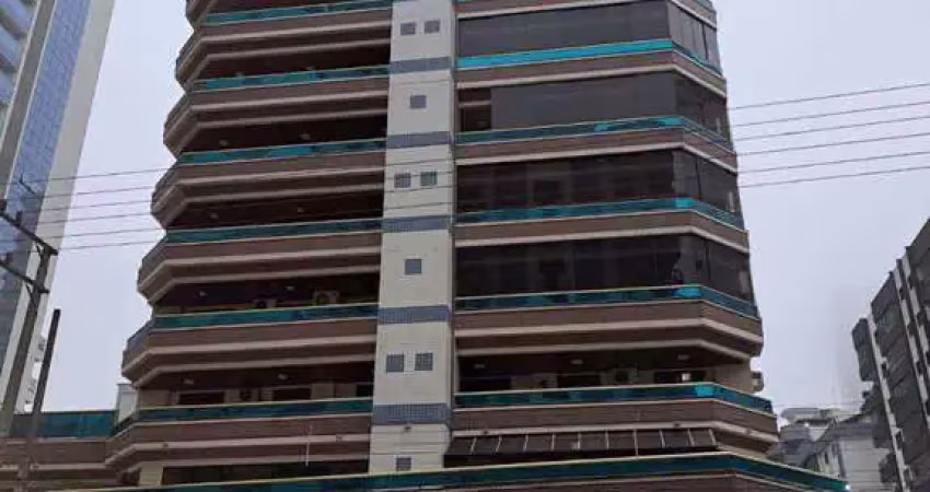 Apartamento com 4 quartos à venda na Rua 254, 19, Meia Praia, Itapema