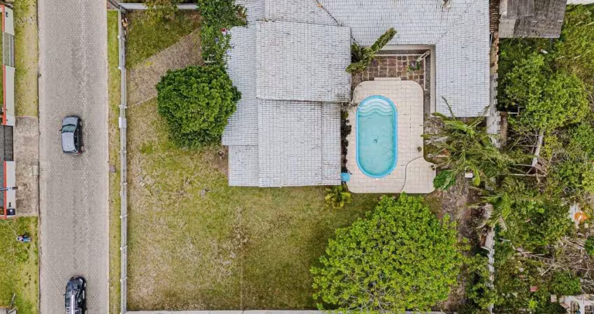 Casa com 3 quartos à venda na Barra Velha, 1261, Praia do Ervino, São Francisco do Sul