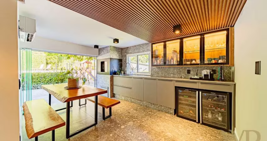 Casa com 3 quartos à venda na Rua Orleans, 864, América, Joinville