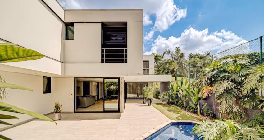 Casa com 5 quartos à venda na Rua Orleans, 1500, América, Joinville