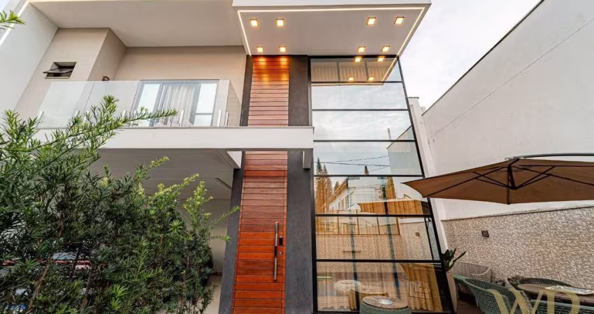 Casa com 3 quartos à venda na Rua Araquari, 74, América, Joinville