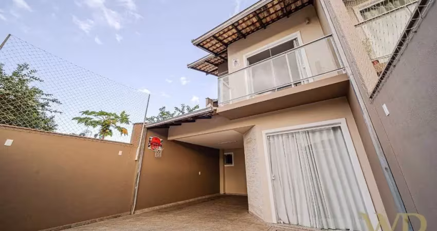 Casa com 3 quartos à venda na Adolfo Kluver, 119, Vila Nova, Joinville