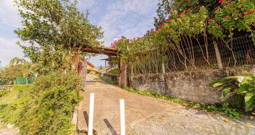 Casa com 3 quartos à venda na Rua Engelberto Hagelmann, 165, Costa e Silva, Joinville