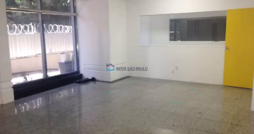 Loja comercial de 377m², 5 salas e 2 vagas na avenida faria lima!!!