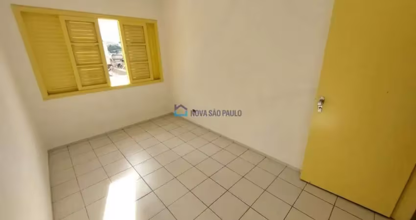 Apartamento com 2 quartos para alugar na Rua Vieira Portuense, --, Jardim Oriental, São Paulo