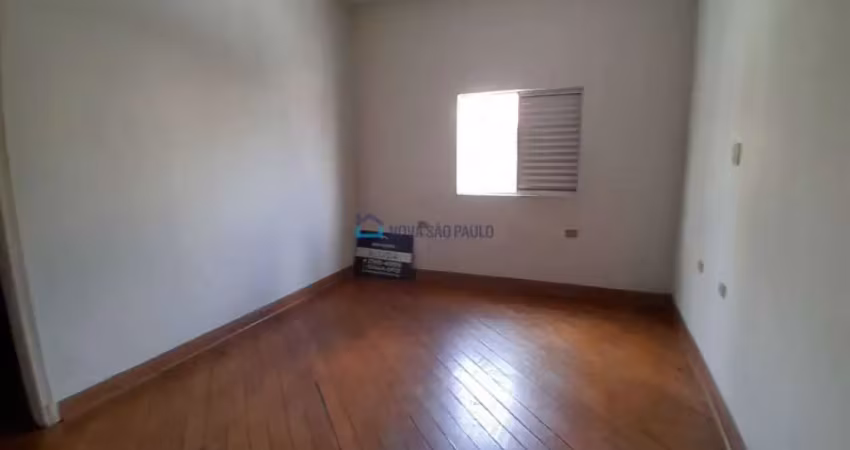 Ótima localização, facil acesso ao metro santa cruz e metro santos imigrantes