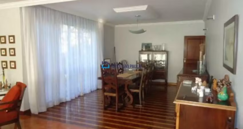 Sobrado 4 dormitórios - 4 vagas! 10 min (850m)  a pé ao metrô ana rosa!