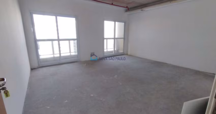 CONJUNTO COMERCIAL DE ALTO PADRÃO PRÓXIMO AO METRÔ VERGUEIRO!