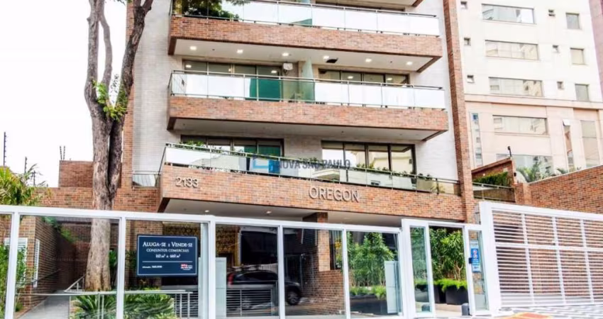 Conjunto Comercial- Cobertura   com 16 vaga de garagem, para locação.