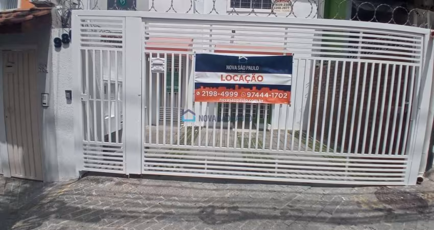 Sobrado, ótima localização, prox. ao Metro Ana Rosa