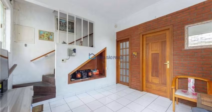 Sobrado espaçoso na Vila Clementino, ótima localização!