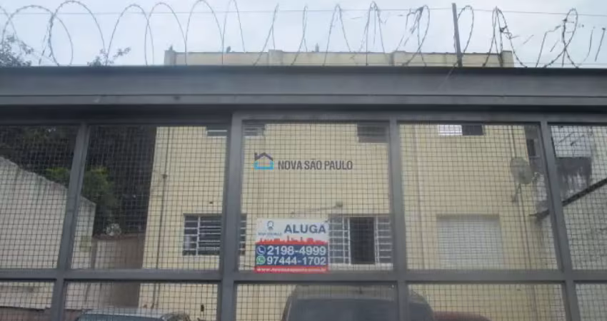 Casa com 2 quartos para alugar na Rua Professor Francisco Silveira Bueno, --, Americanópolis, São Paulo