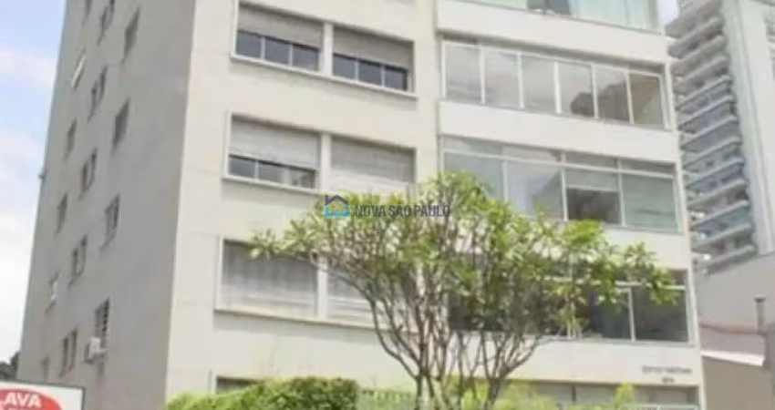 Apartamento a venda na Oscar Freire em Pinheiros