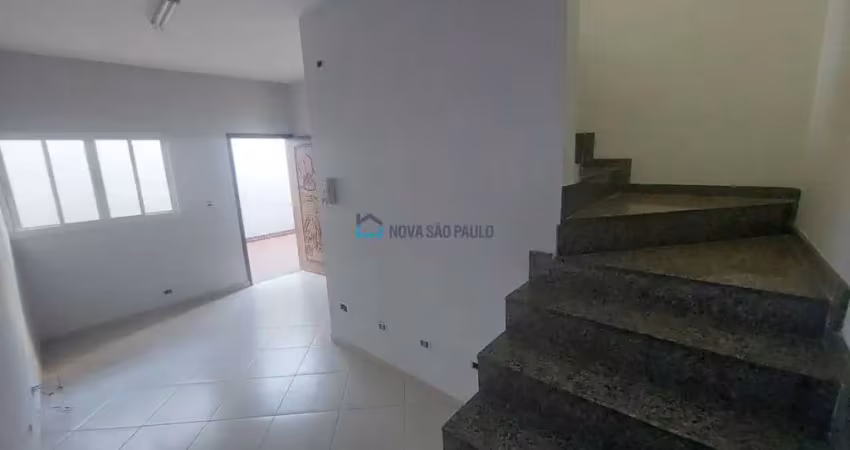 Casa com 3 quartos para alugar na Rua João Baptista Ventura, --, Vila Guarani, São Paulo