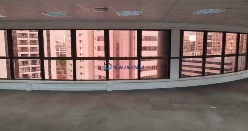 Sala comercial com 4 salas para alugar na Rua Alexandre Dumas, --, Chácara Santo Antônio, São Paulo